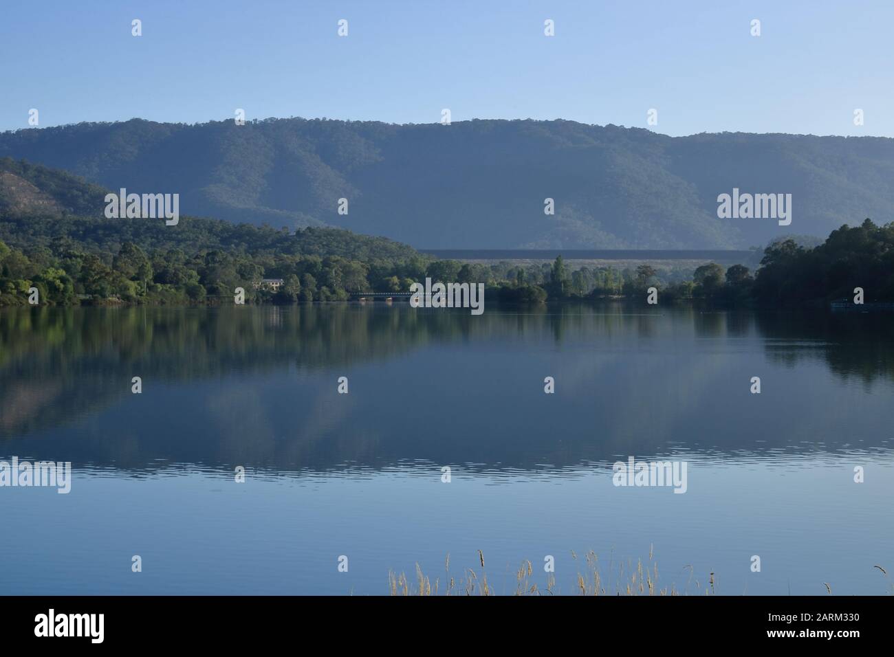 Lake Eildon, reflective waters, Victoria, Australia Stock Photo Alamy