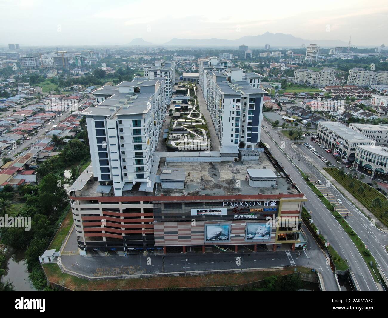 Kuching Sarawak Malaysia November 14 2019 The Vivacity Megamall The Hottest Shopping Mall In The Whole Of Kuching City Stock Photo Alamy