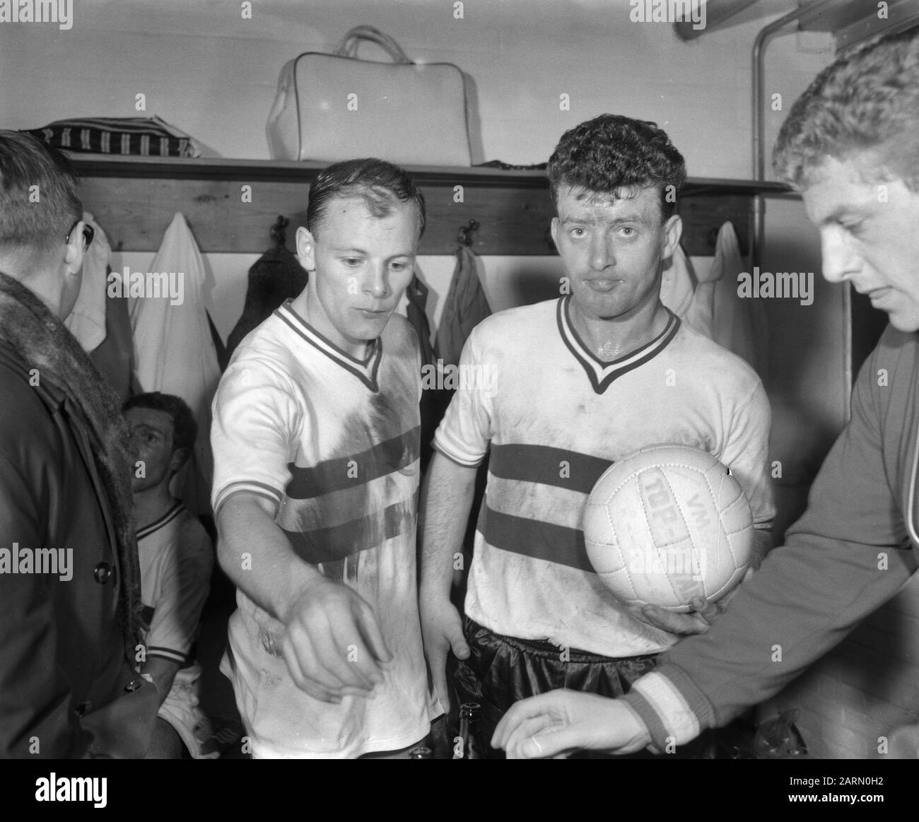 Benfica versus feijenoord hires stock photography and images Alamy