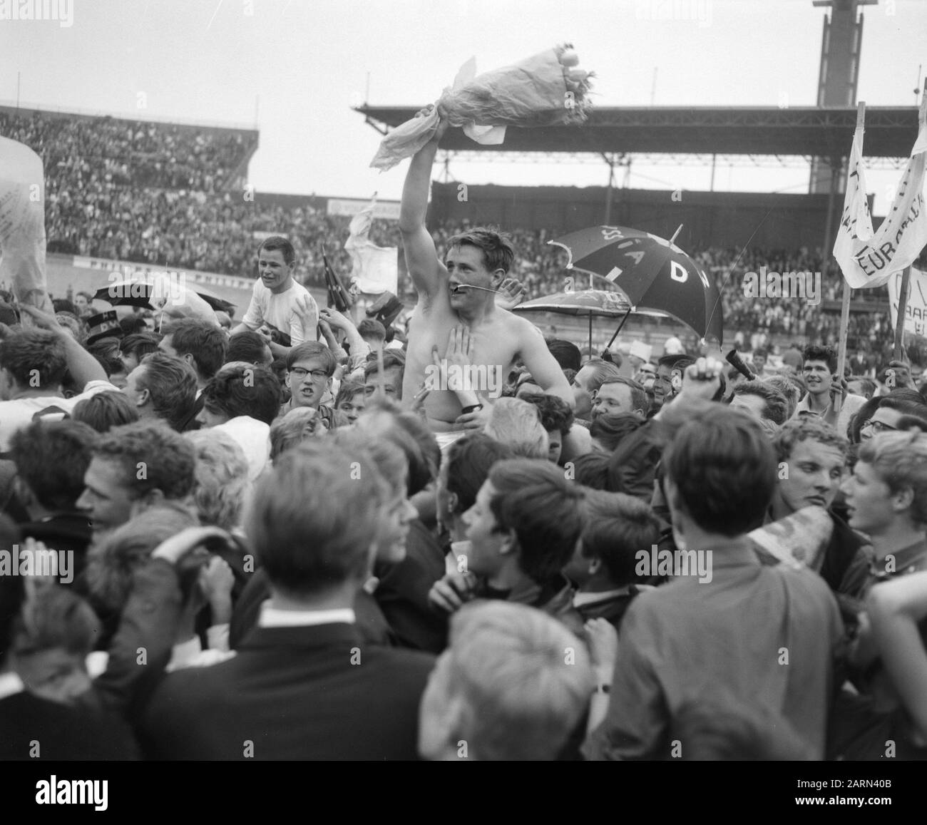 Israel football 1964 hires stock photography and images Alamy