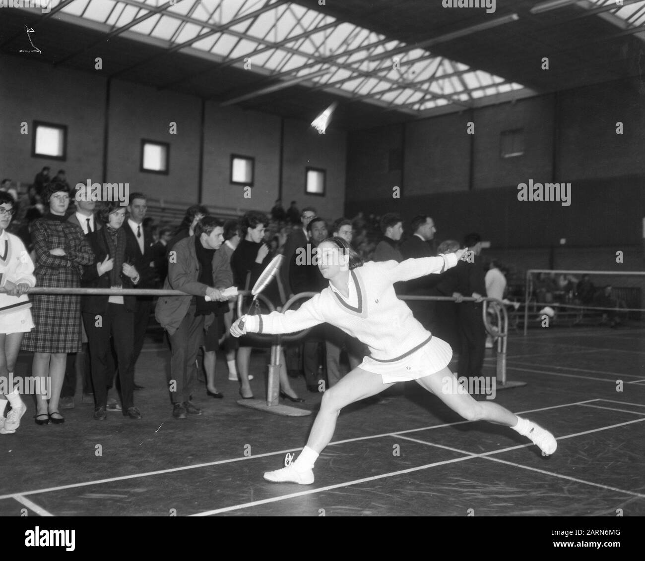 International badminton championships in Haarlem, Bente Flindt (Denmark)  Date: February 14, 1965 Location: Denmark, Haarlem Keywords: Badminton,  Championships Stock Photo - Alamy