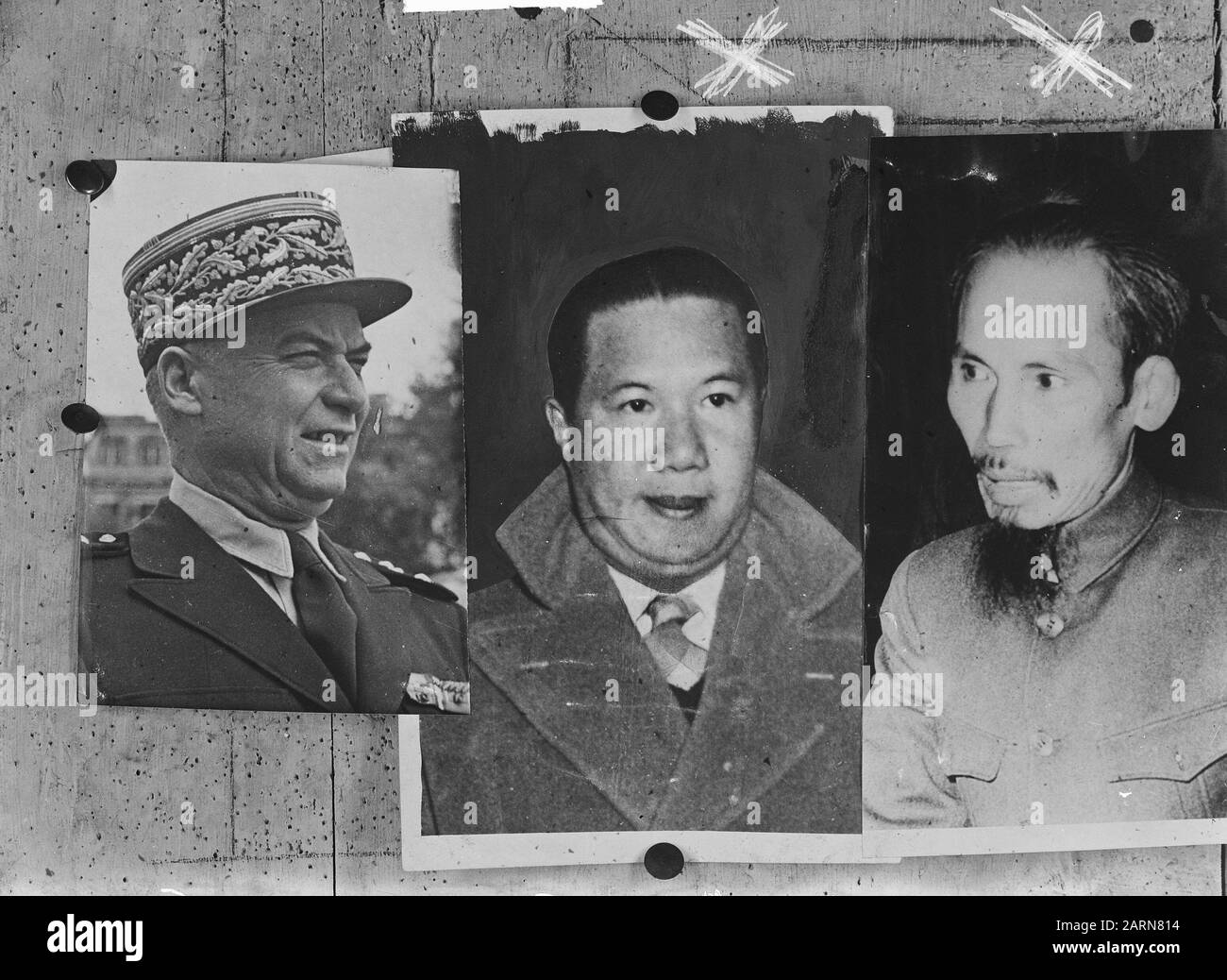 General Juin Keizer Bao Dui Ho Tsi Mink Date: 19 October 1950 Stock Photo
