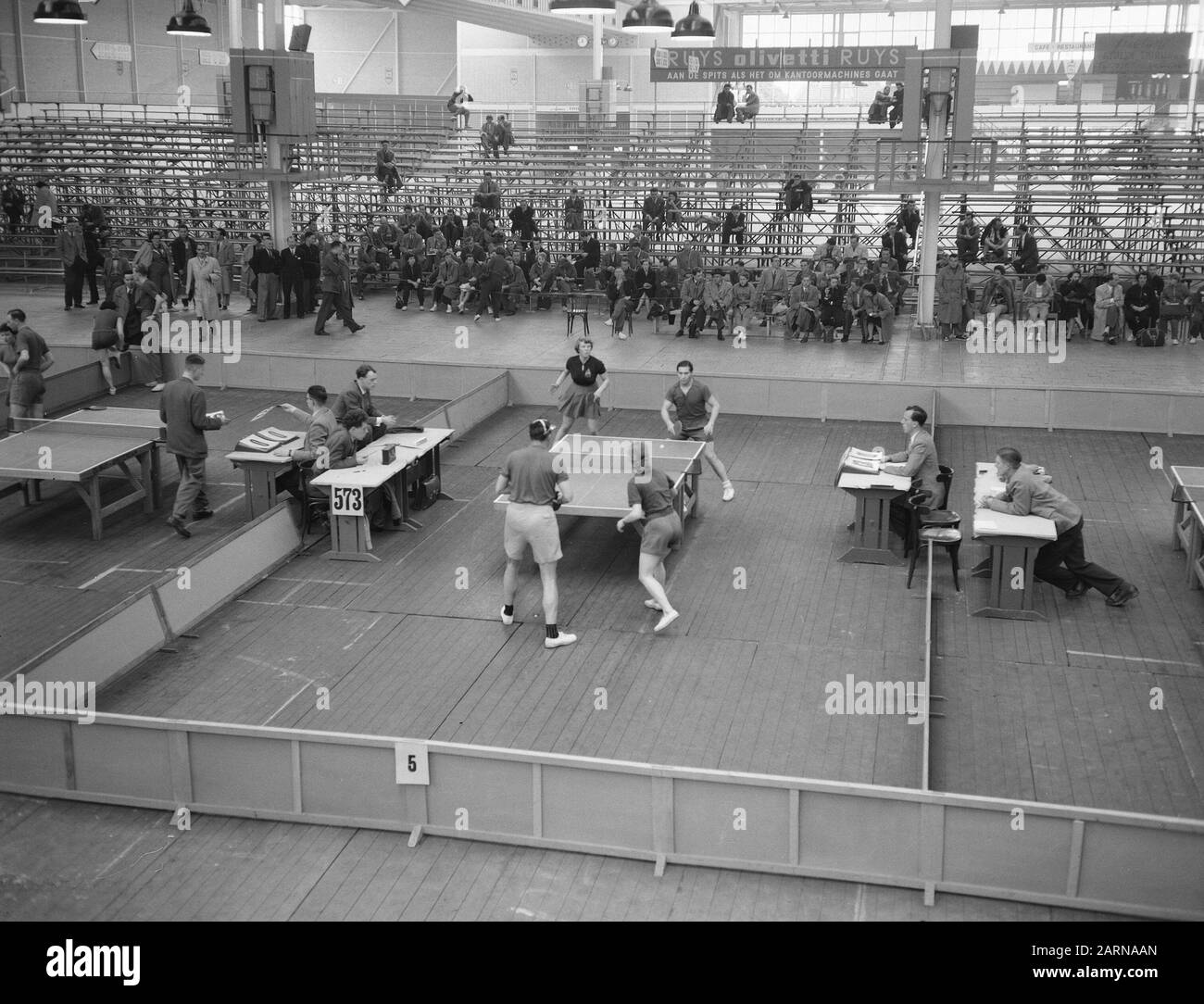 Table tennis double/Yugoslavia against Austria Date: April 21, 1955 Location: Utrecht Keywords: TINGLE Personal name: bergmann, dolinar, haydon, rumpler wertl Stock Photo