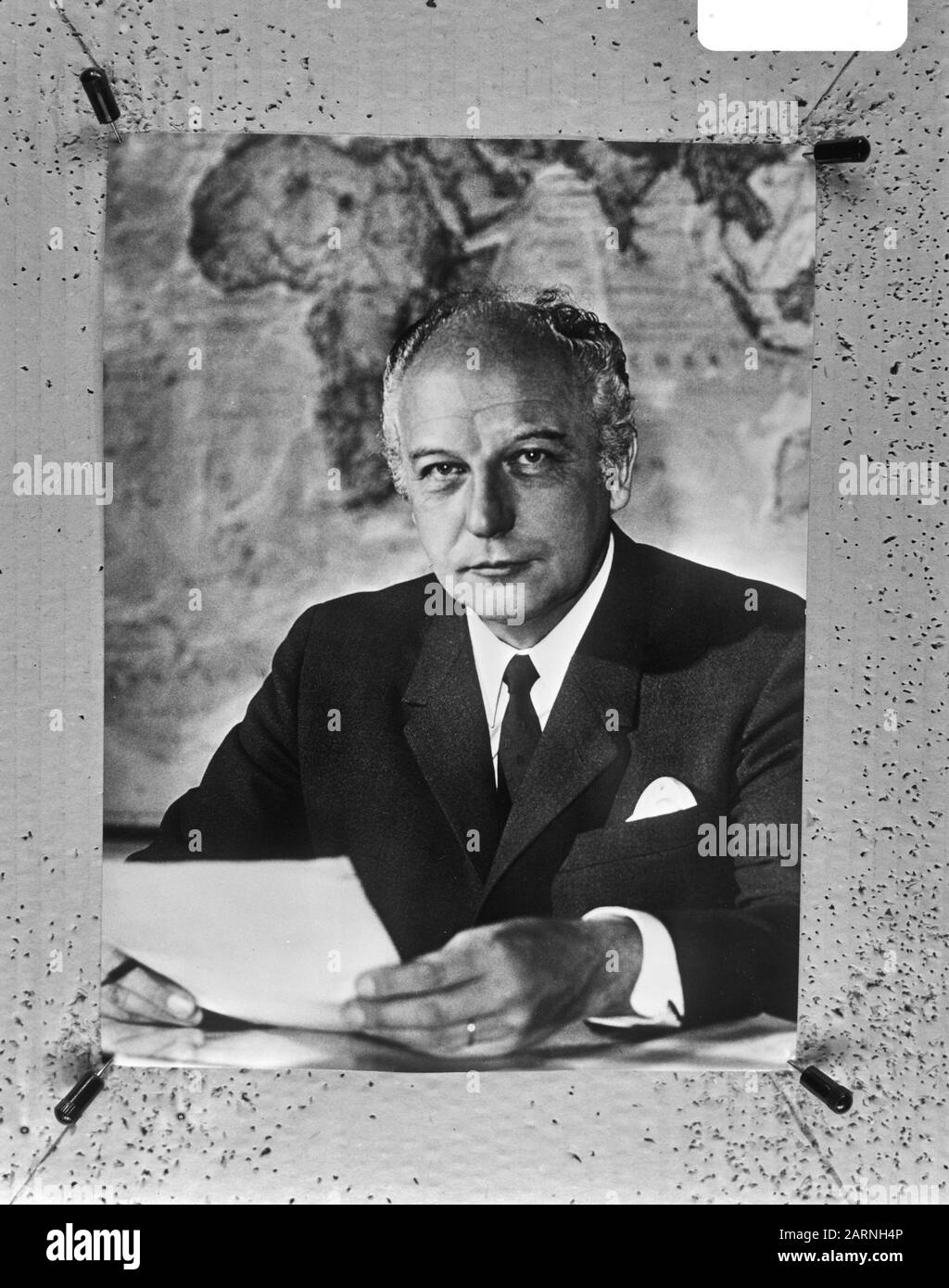 Walter Scheel, Minister of Foreign Affairs, West Germany Date: November 3, 1971 Location: B.R.D., Germany Keywords: ministers Personal name: Scheel, Walter Stock Photo