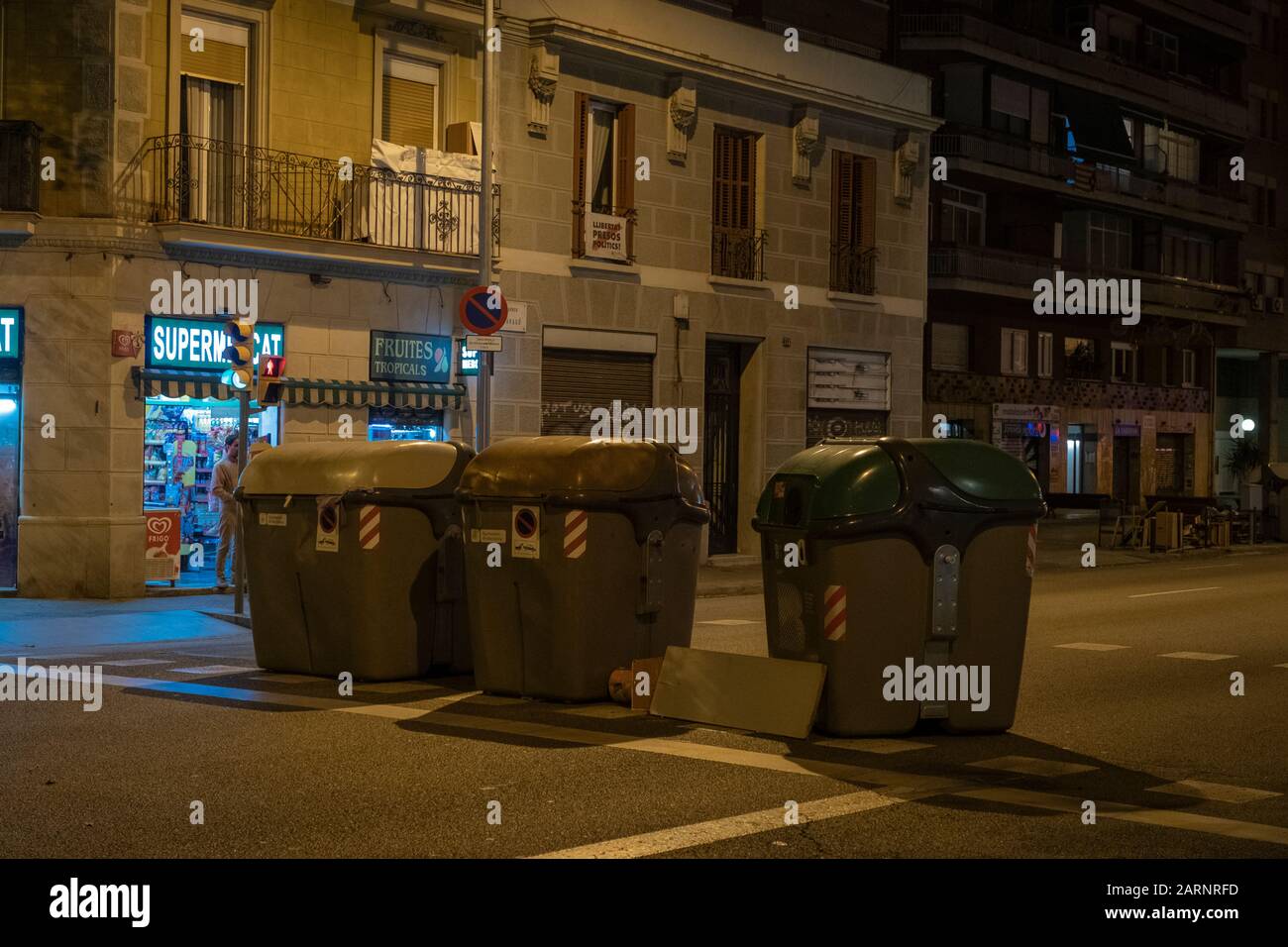 Barcelona, Spain. 12th Nov, 2019. Barricades made with garbage