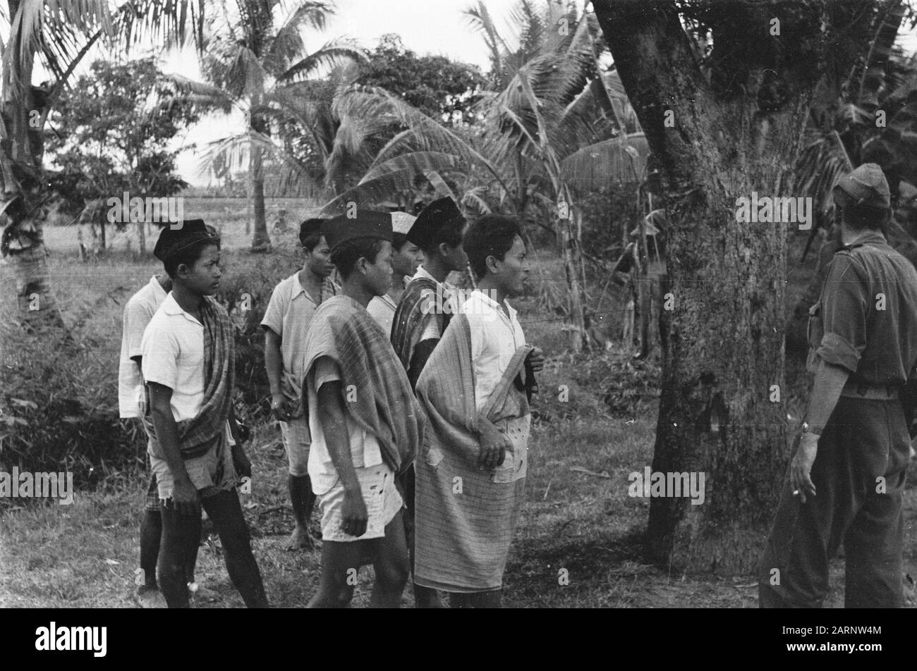 Visit of Van de Poll and Van de Kieft to Semarang  Young Indonesians (who go to a mosque or come from there?) Date: 1 August 1947 Location: Indonesia, Java, Dutch East Indies Stock Photo