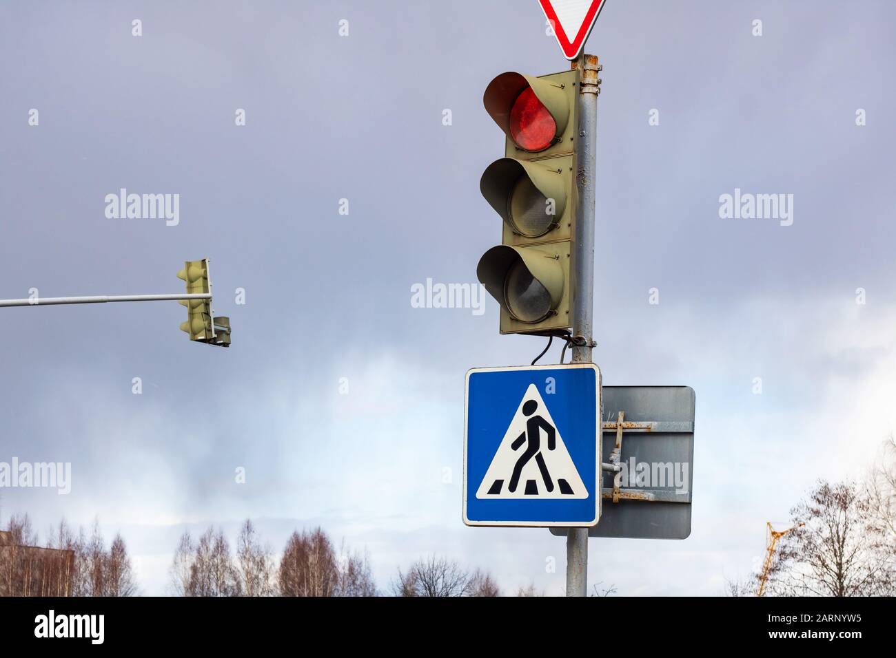Traffic light close up hi-res stock photography and images - Alamy