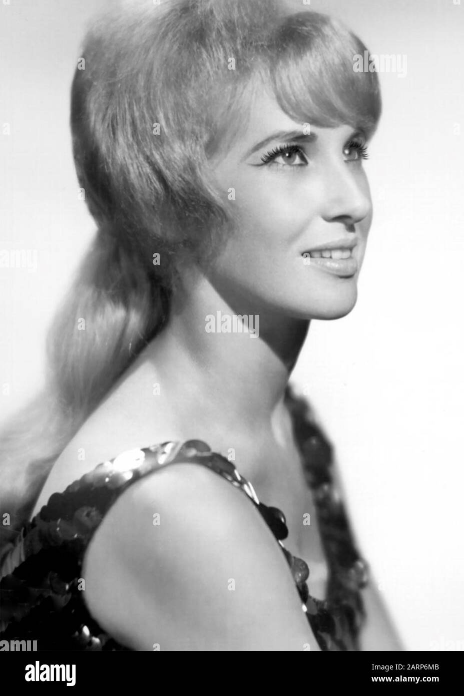 TAMMY WYNETTE (1942-1998) Promotional photo of American Country singer and songwriter about 1968 Stock Photo