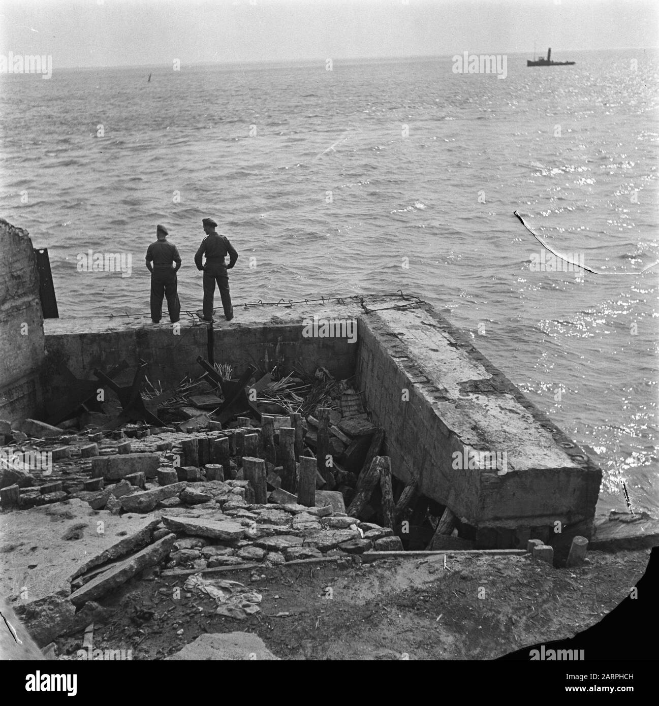 Concrete second world war Black and White Stock Photos & Images - Alamy