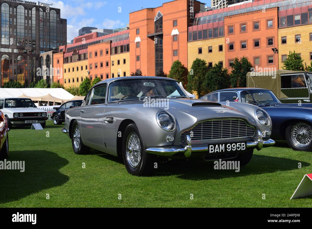 Aston Martin DB5 in Silver Birch Stock Photo Alamy