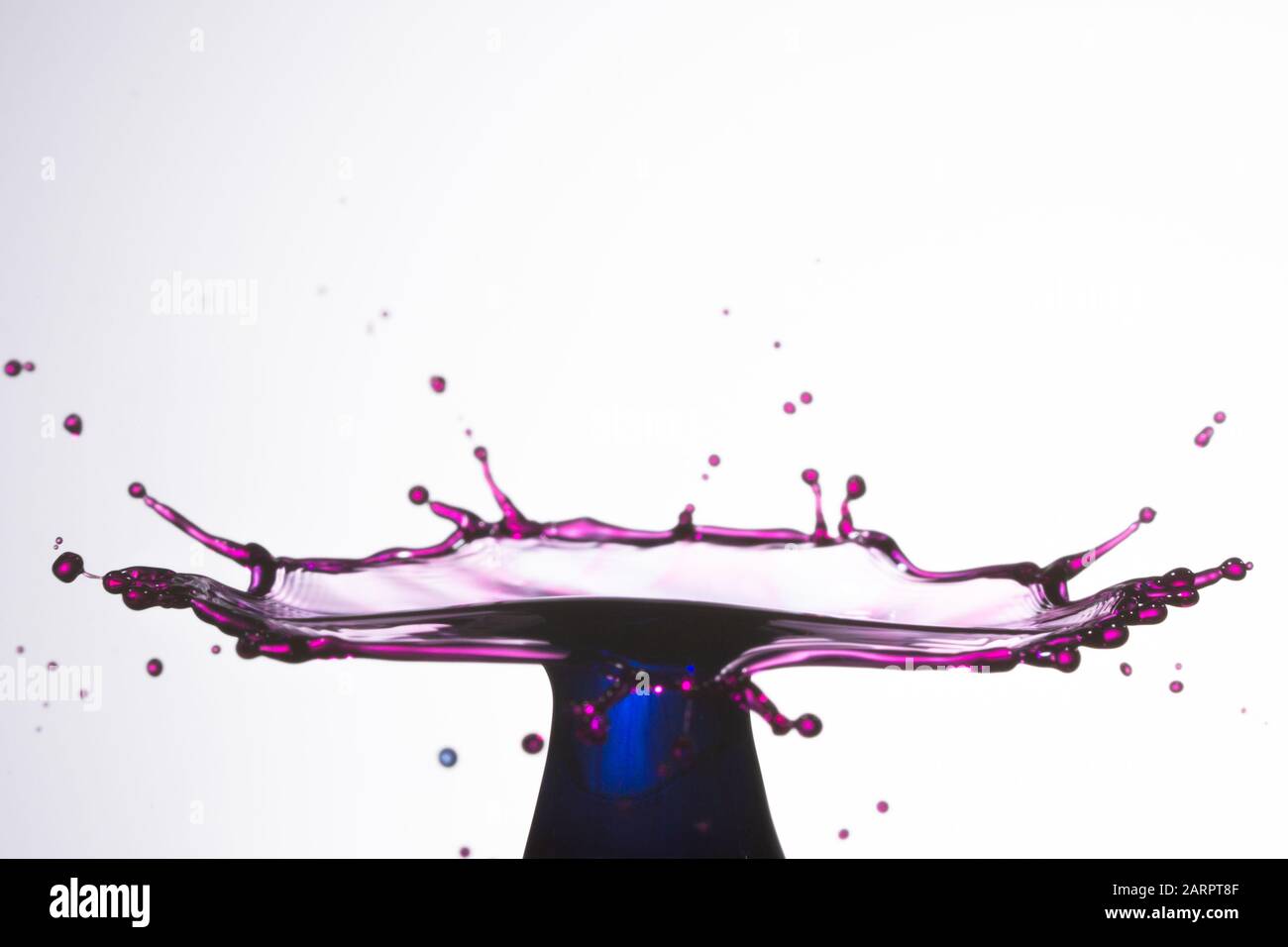 Water drops collision on white background, Water Shapes effect Stock ...