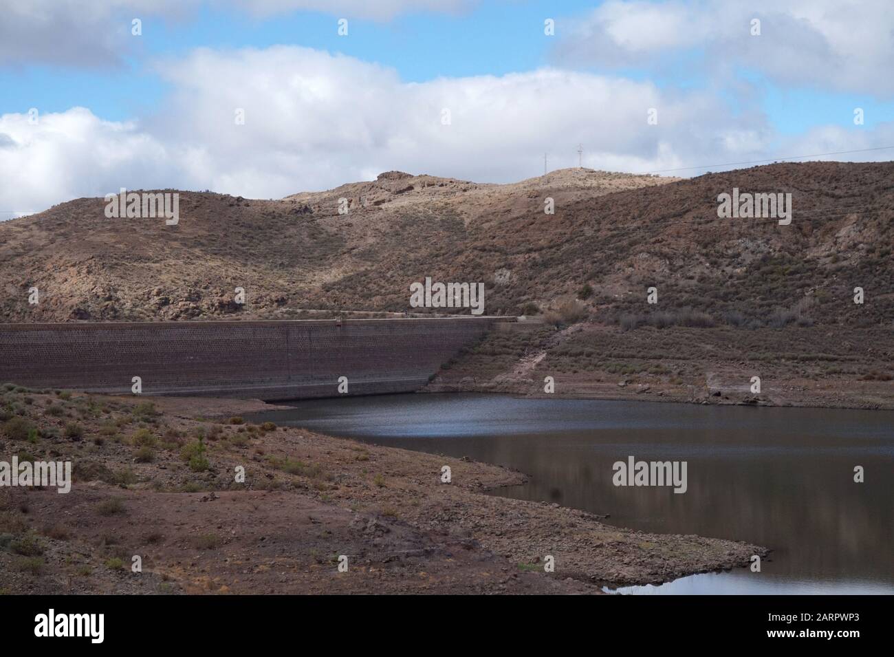 Dam Gambuesa and a fresh water reservoir in the mountains in Gran Canaria, Spain Stock Photo