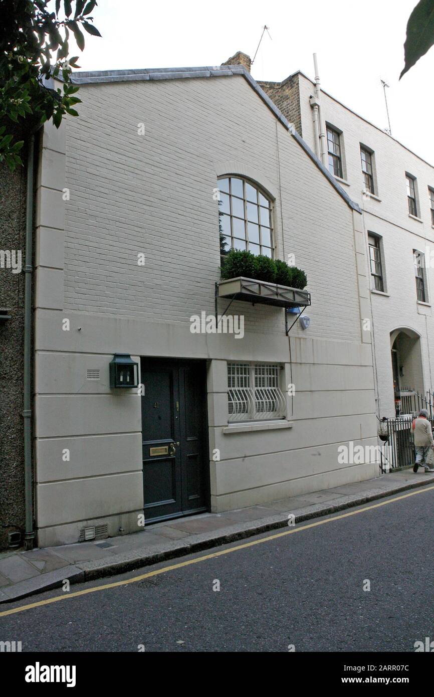 Princess Diana-Oliver Hoare love nest - 41 Glebe Place, London, England Stock Photo