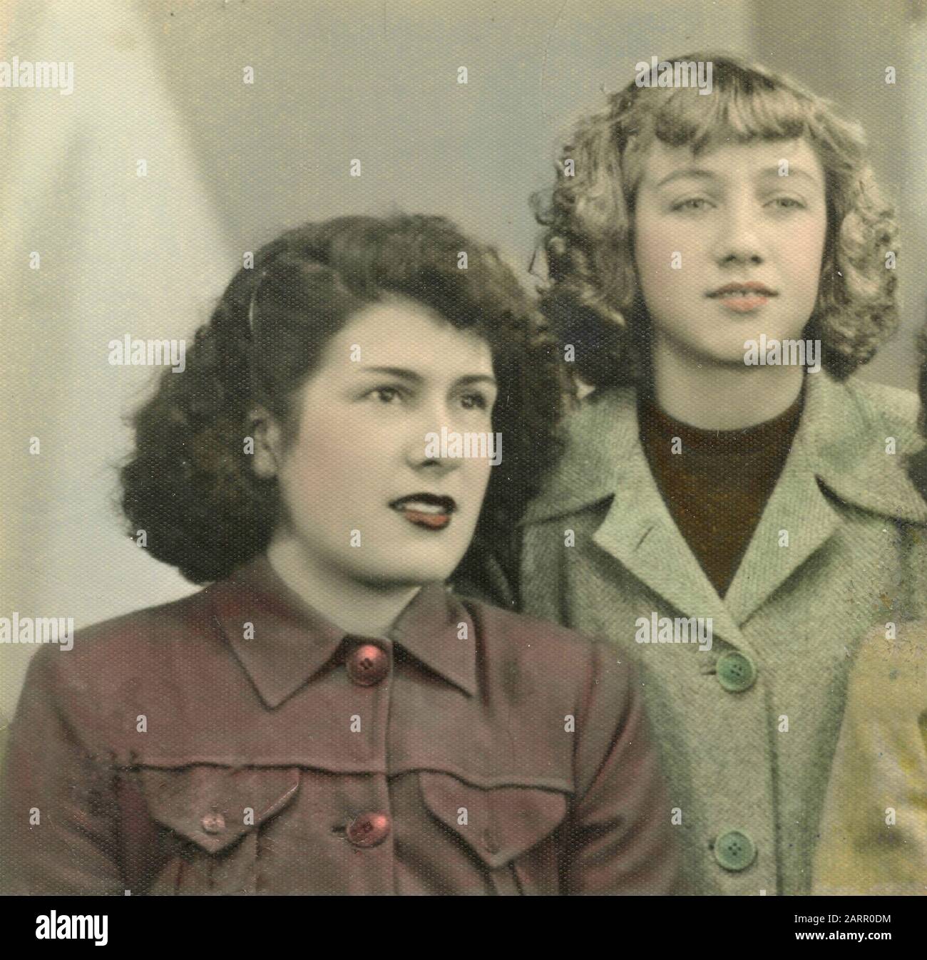 Color portrait of two girls, Italy 1940s Stock Photo