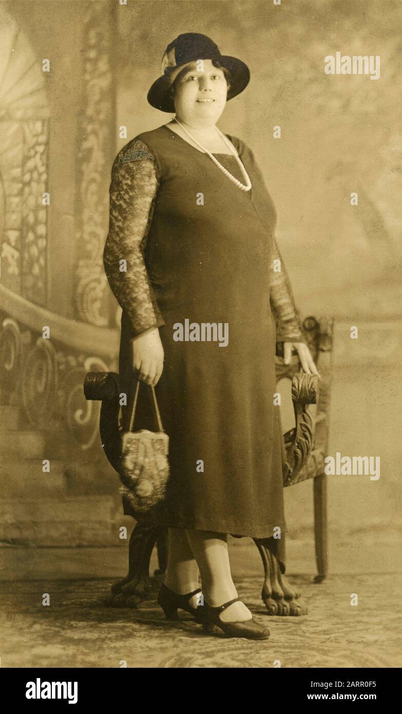 Full figure portrait of a large woman, NY, USA 1930s Stock Photo