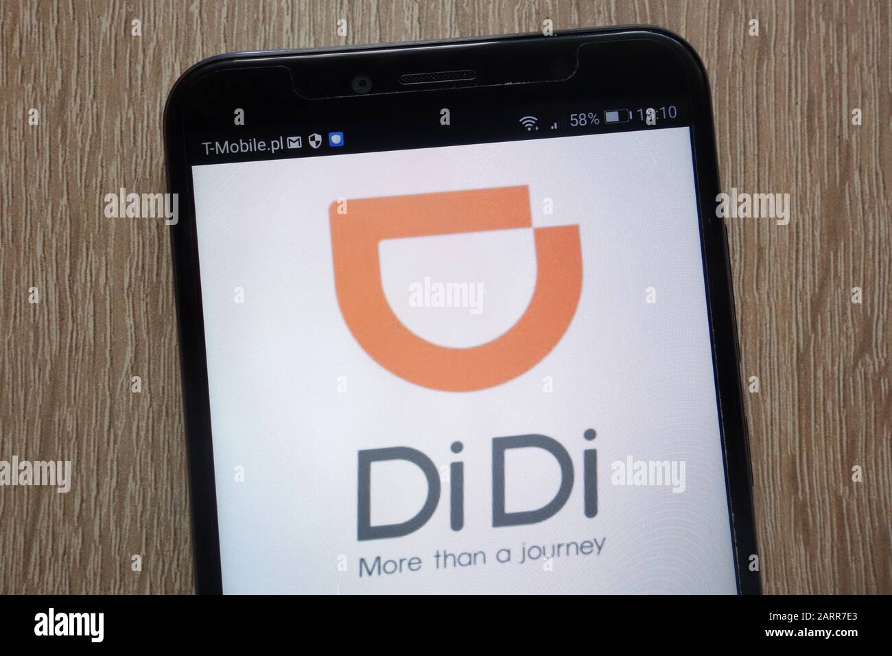 DiDi logo displayed on a modern smartphone Stock Photo