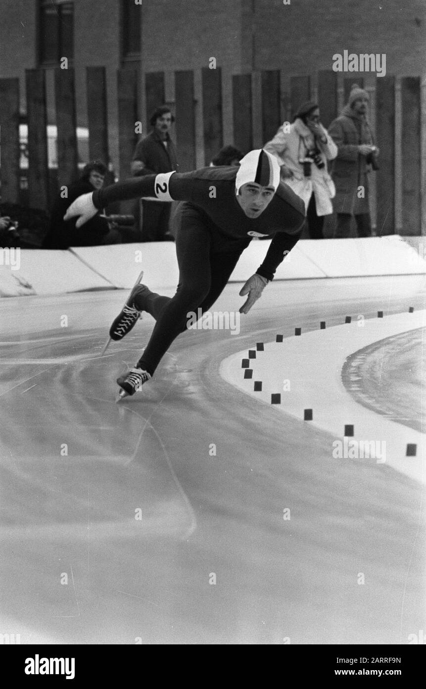 Ice skating competitions for the first ISSL World Cup for pros at De Uithof in The Hague, Erhard Keller in action Date: January 6, 1973 Location: The Hague, Zuid-Holland Keywords: skating, sport Personal name: De Uithof, Erhard Keller, ISSL World Cup Stock Photo