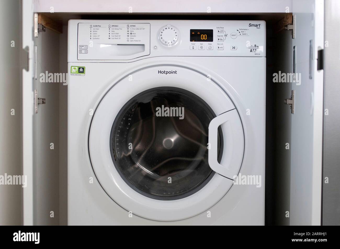 Hotpoint hi-res stock photography and images - Page 2 - Alamy