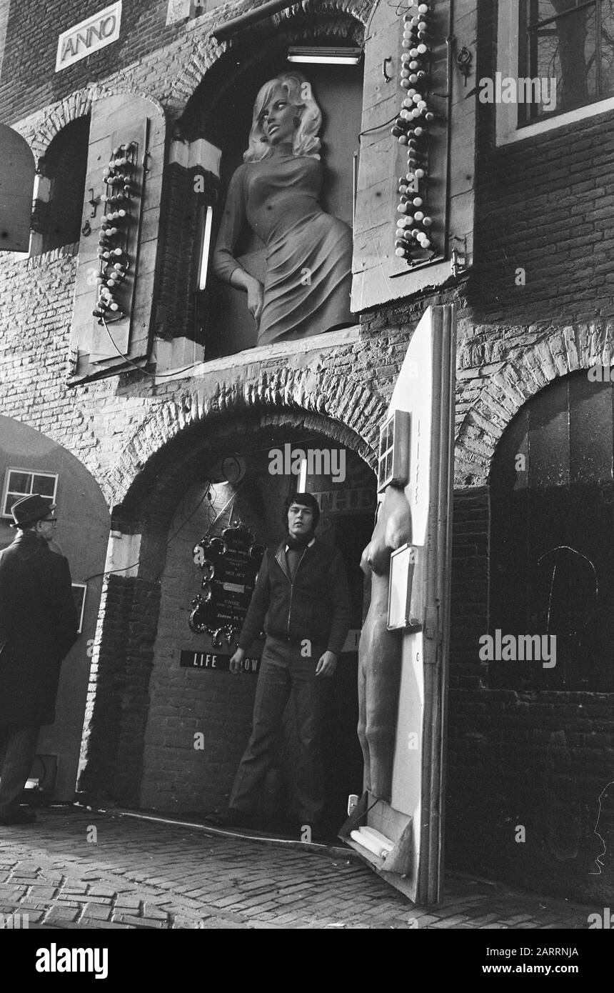 Sex-shops in Amsterdam Date: 19 January 1971 Location: Amsterdam, Noord- Holland Keywords: theaters Stock Photo - Alamy