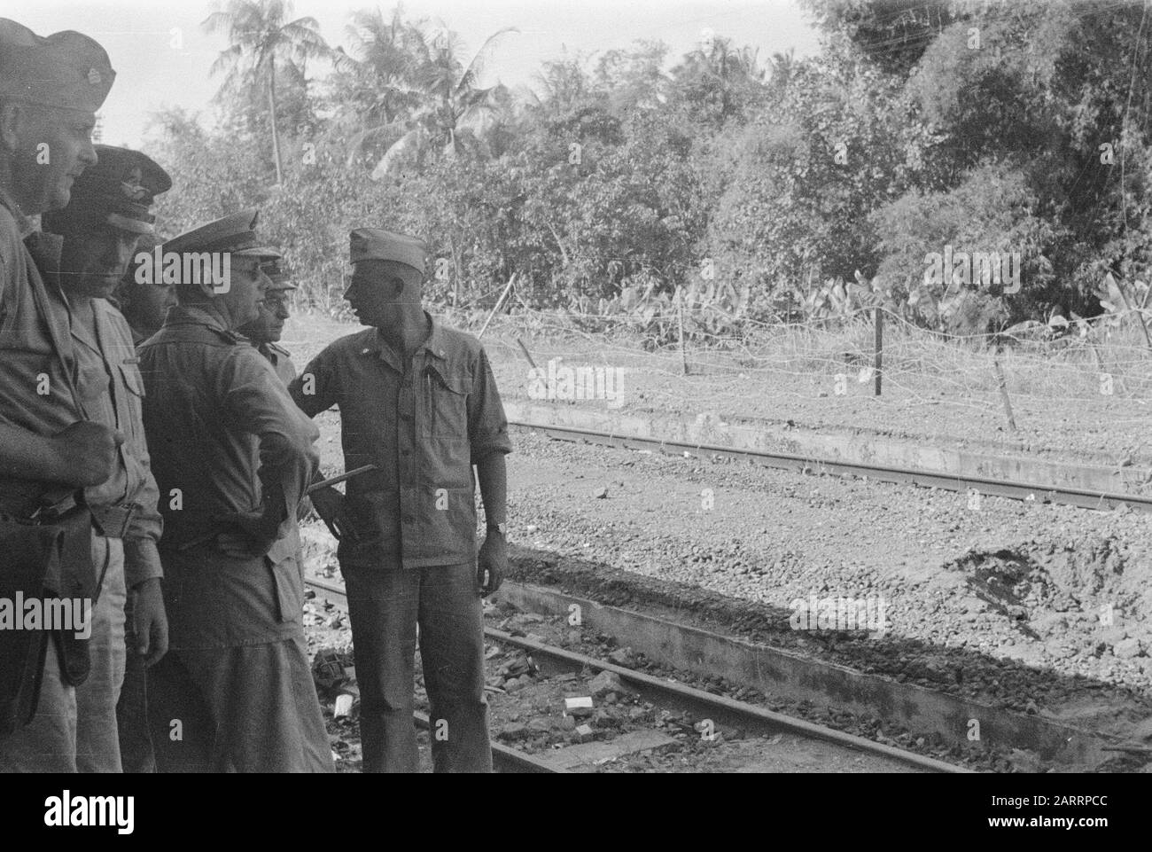 Visit Army Commander S.H. Railway along Bali, Timor and Surabaya S.H ...