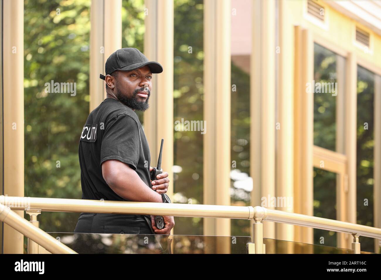 African-American security guard outdoors Stock Photo - Alamy