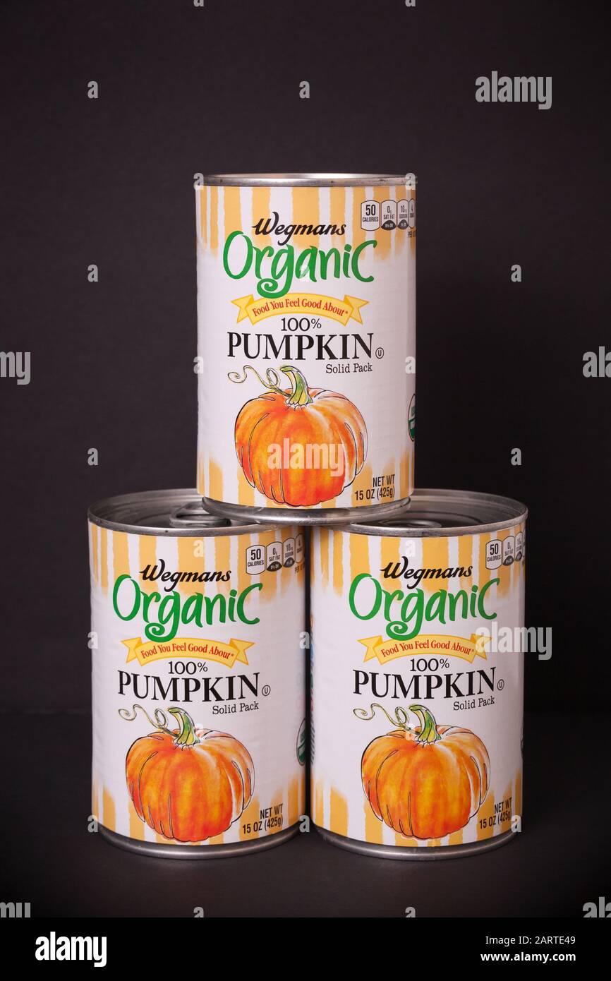 WOODBRIDGE, NEW JERSEY / USA January 29, 2020 Three cans of Wegman's