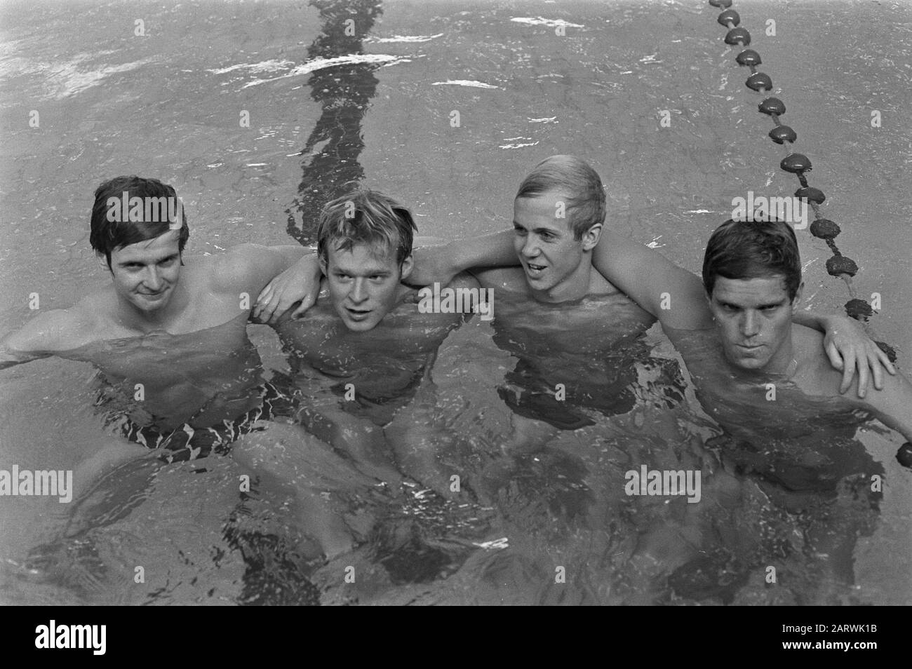 Eurovision six-country swimming tournament in Bussum, Swedish swimming team. Left-right: Olle Ferm (??) , Gunnar Larsson, Anders Bellbring (?) , Sven von Holst; Stock Photo