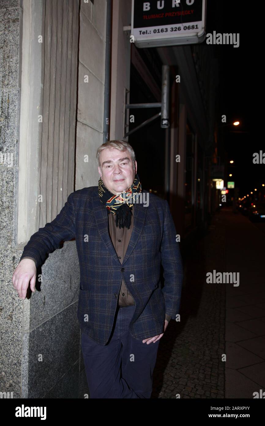Max Goldt (Foyer des Arts Gründer) bei einer Lesung im Appollo Theater
