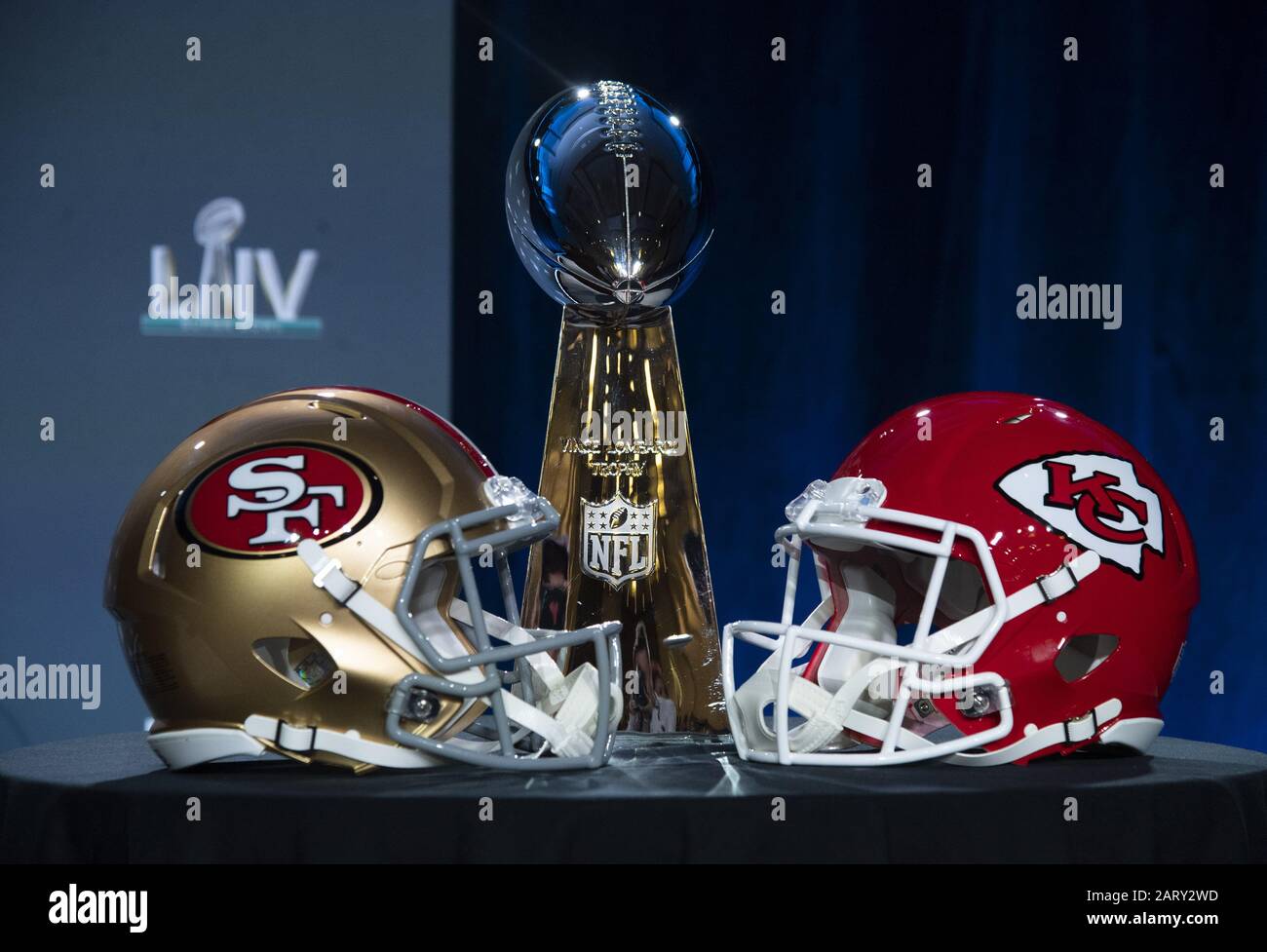 Miami, United States. 29th Jan, 2020. The Vince Lombardi trophy is  displayed alongside helmets for the San Francisco 49ers and the Kansas City  Chiefs duding Super Bowl week in Miami on Wednesday,