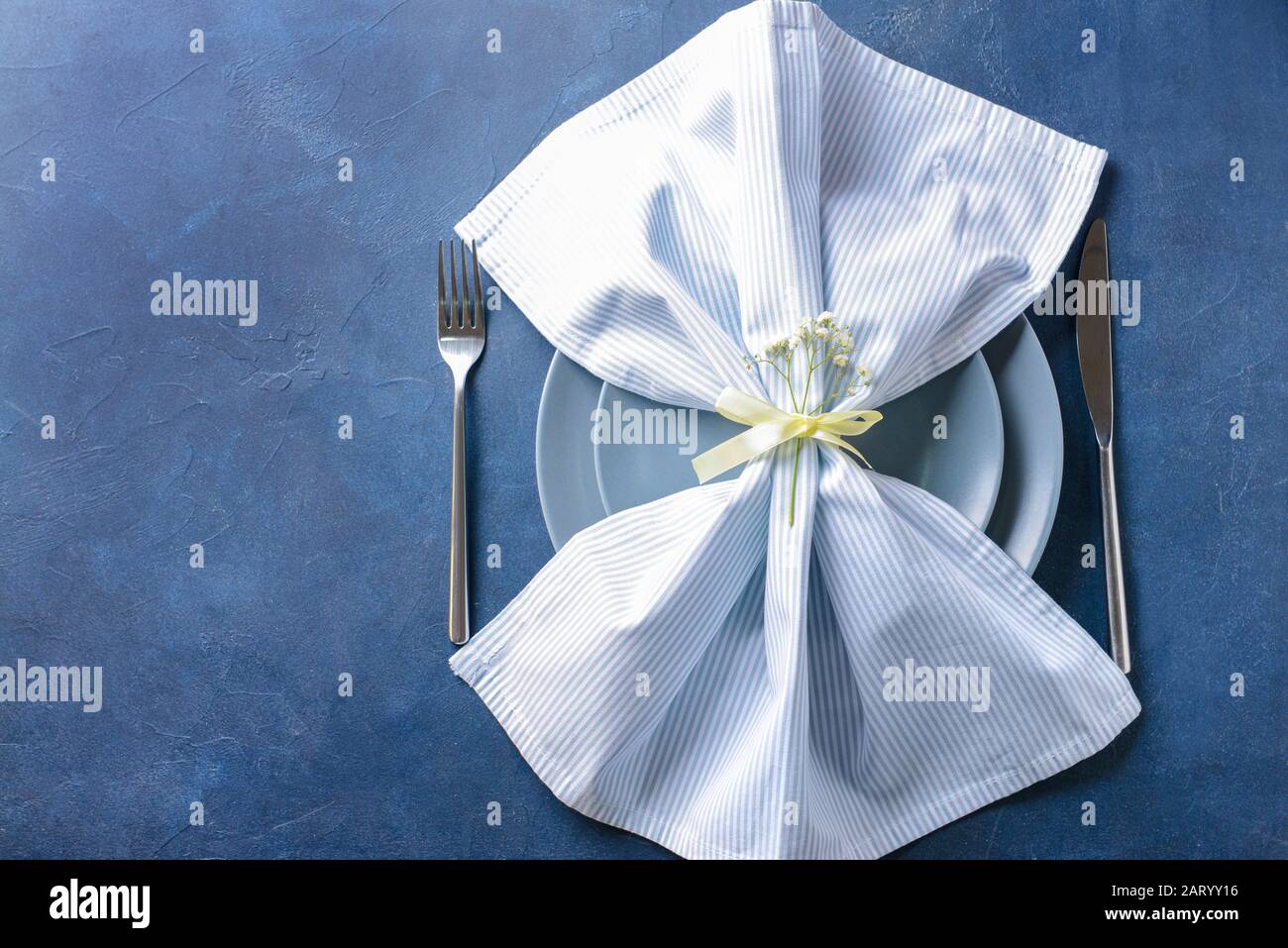 Simple table setting, top view Stock Photo - Alamy