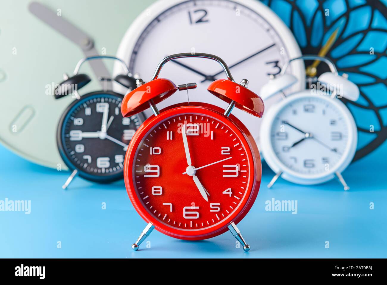 Retro table clocks hires stock photography and images Alamy