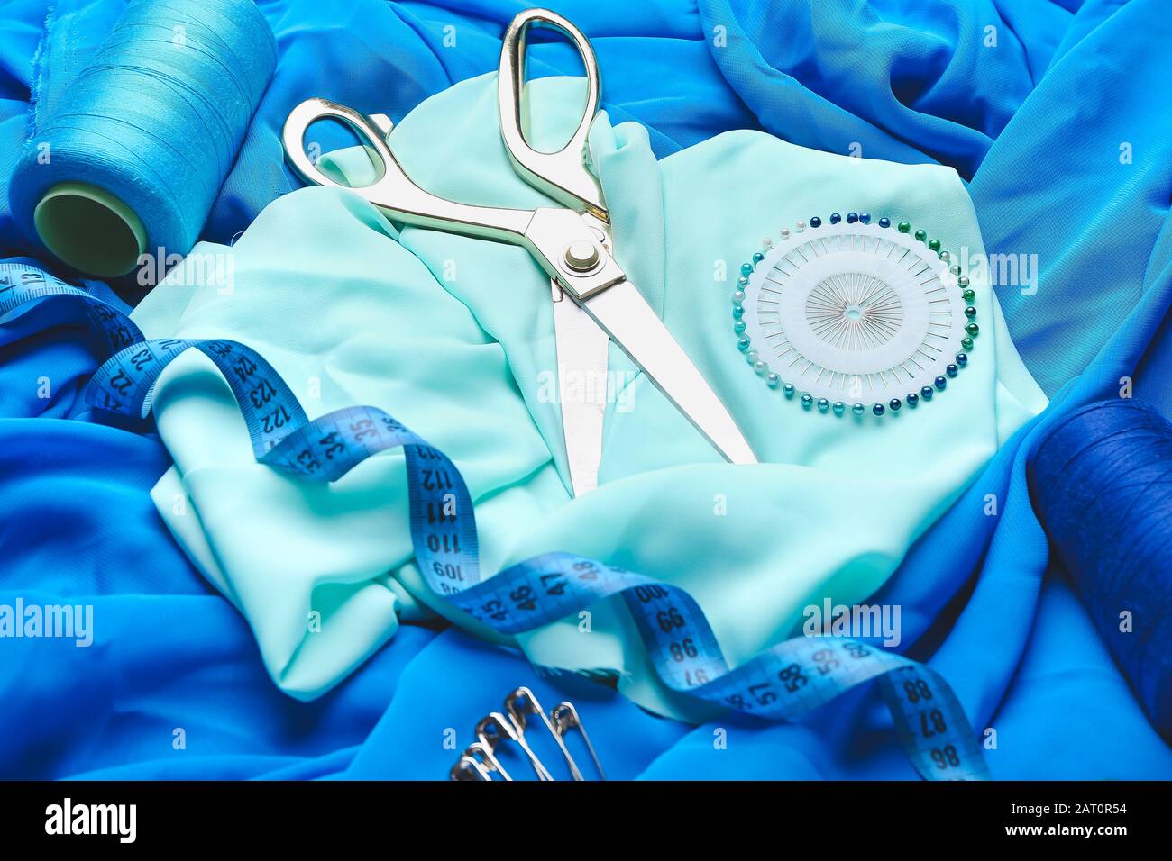 Tailors supplies hi-res stock photography and images - Alamy