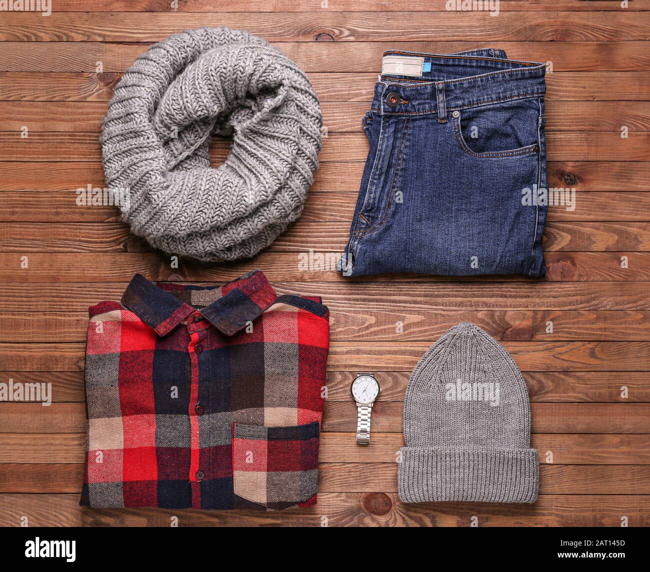Set of winter clothes hi-res stock photography and images - Alamy
