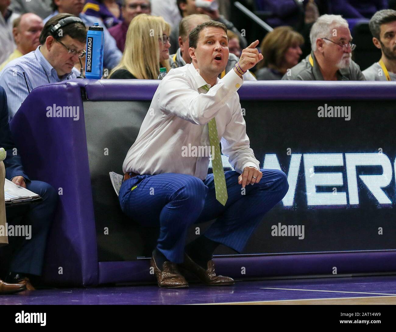 Baton Rouge, LA, USA. 29th Jan, 2020. LSU Head Coach Will Wade calls a play from the bench during NCAA Basketball action between the Alabama Crimson Tide and the LSU Tigers at the Pete Maravich Assembly Center in Baton Rouge, LA. Jonathan Mailhes/CSM/Alamy Live News Stock Photo