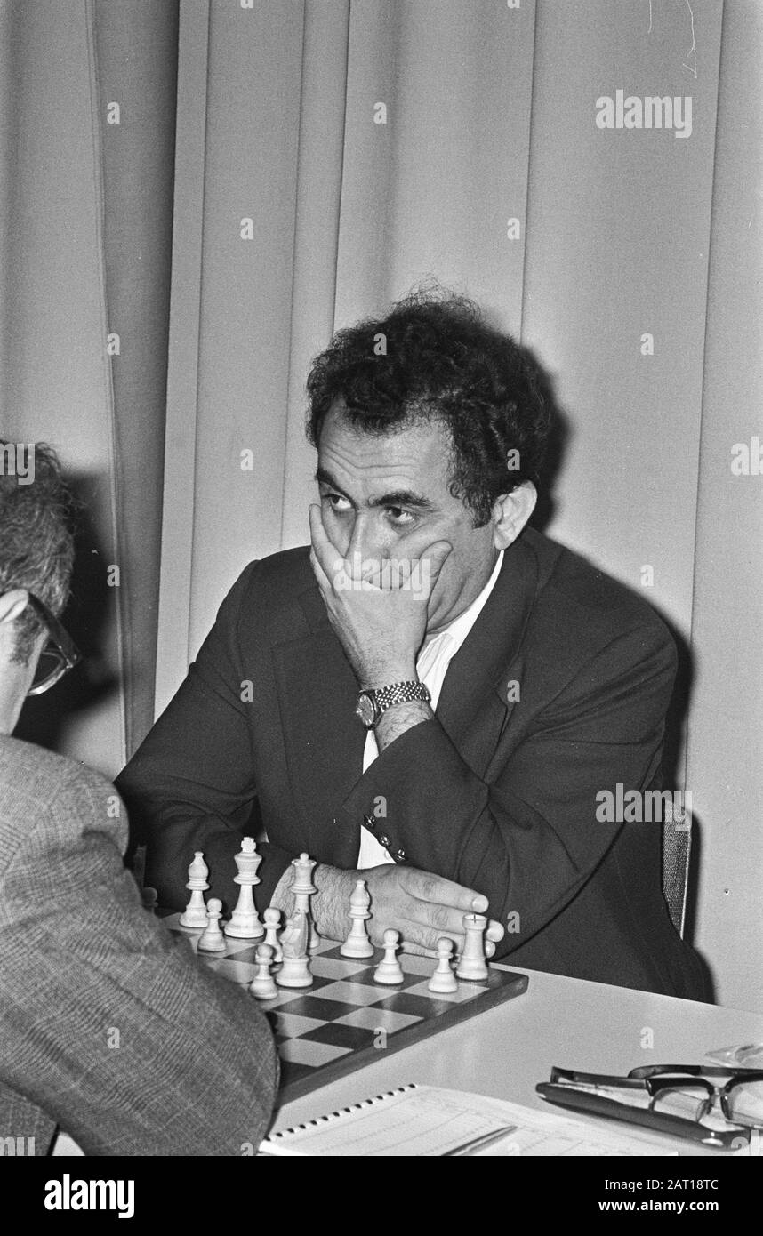 Tigran Petrosian (June 17, 1929 – August 13, 1984) - Chess Giants - CHESS  POWER