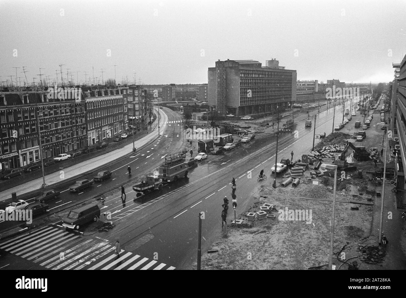 Road diverted due to metro works in Wibautstraat Amsterdam Date: 23 November  1971 Location: Amsterdam, Noord-Holland Stock Photo - Alamy