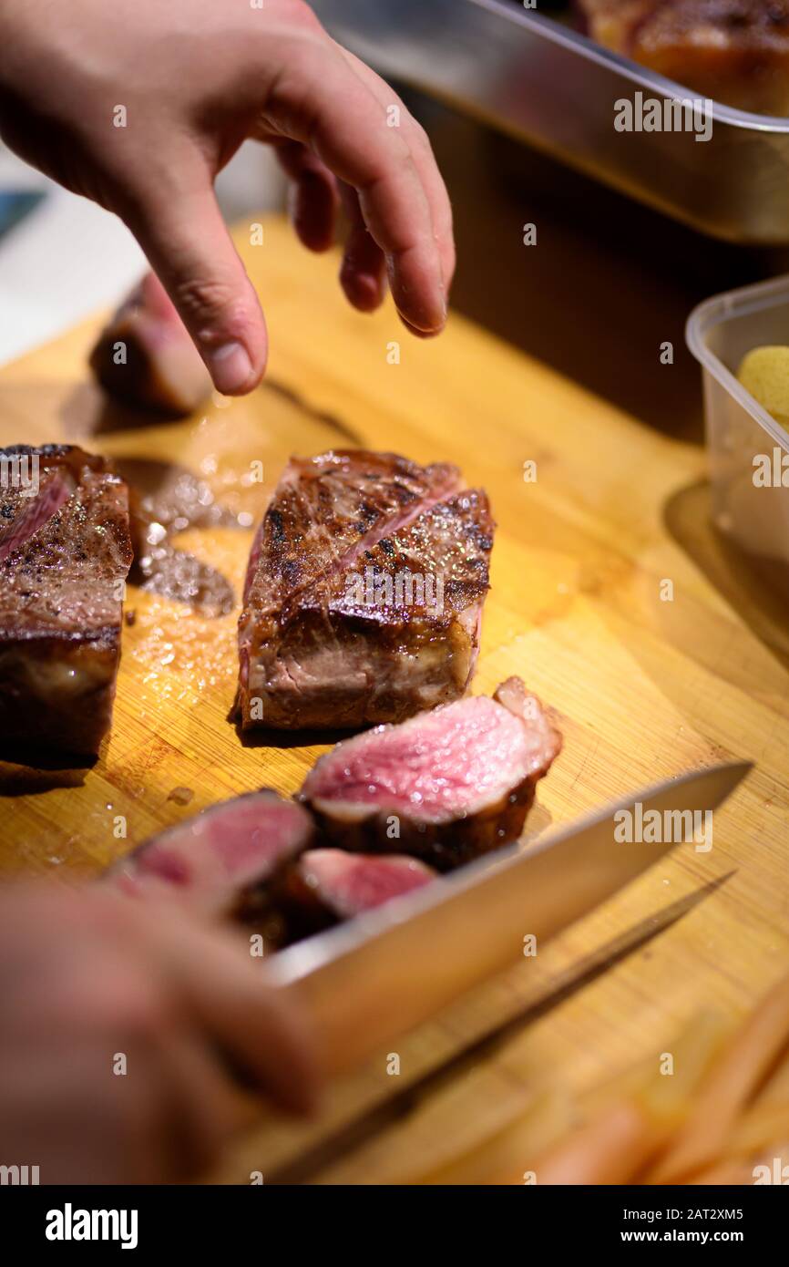 Quality beef hires stock photography and images Alamy