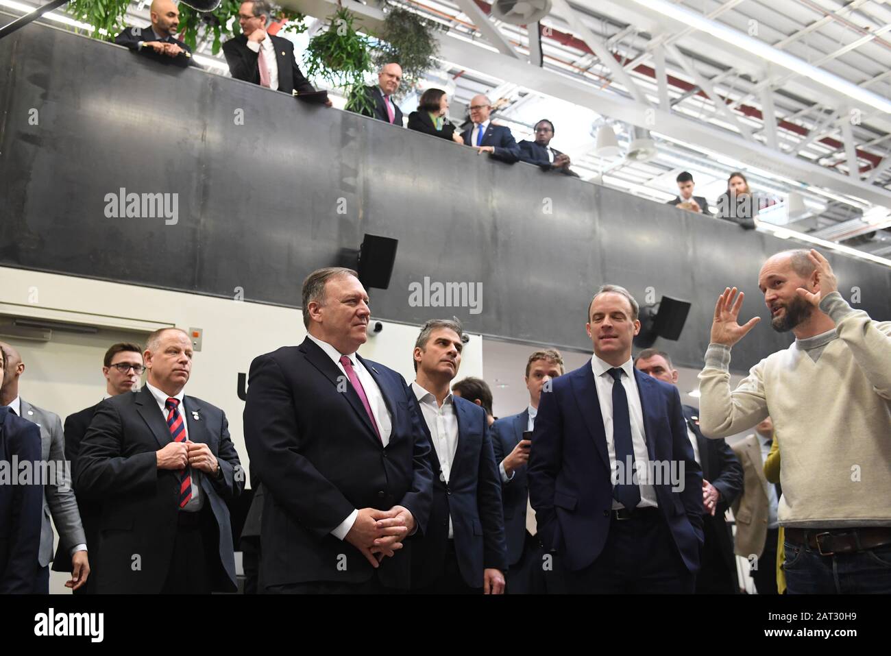 Foreign Secretary Dominic Raab (centre right) and US Secretary of State Mike Pompeo (centre left) during a visit to US company Epic Games in London, to see examples of UK/US collaboration, innovation and excellence in the creative industries. Stock Photo