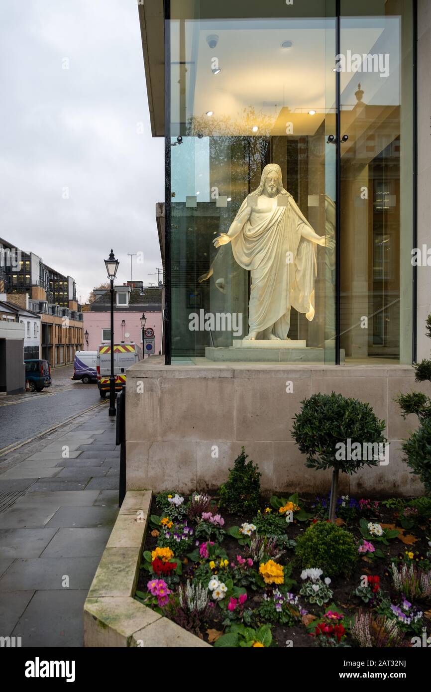 Statue Of Jesus Christus High Resolution Stock Photography and Images ...