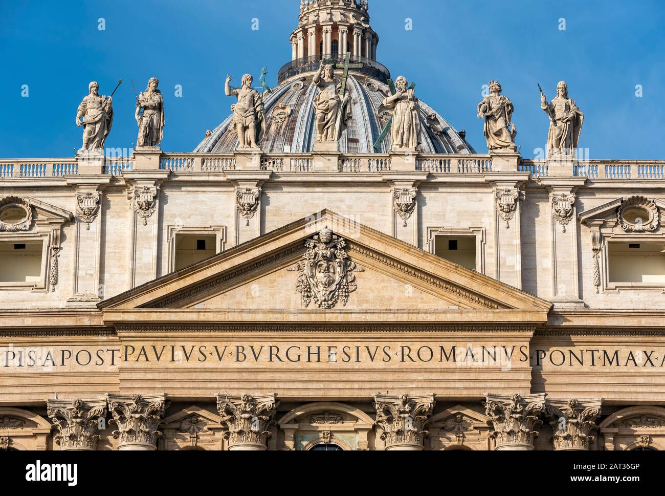 Facade with statues of saints, St Peter's Basilica, Piazza San Pietro, Vatican, Rome, Italy Stock Photo