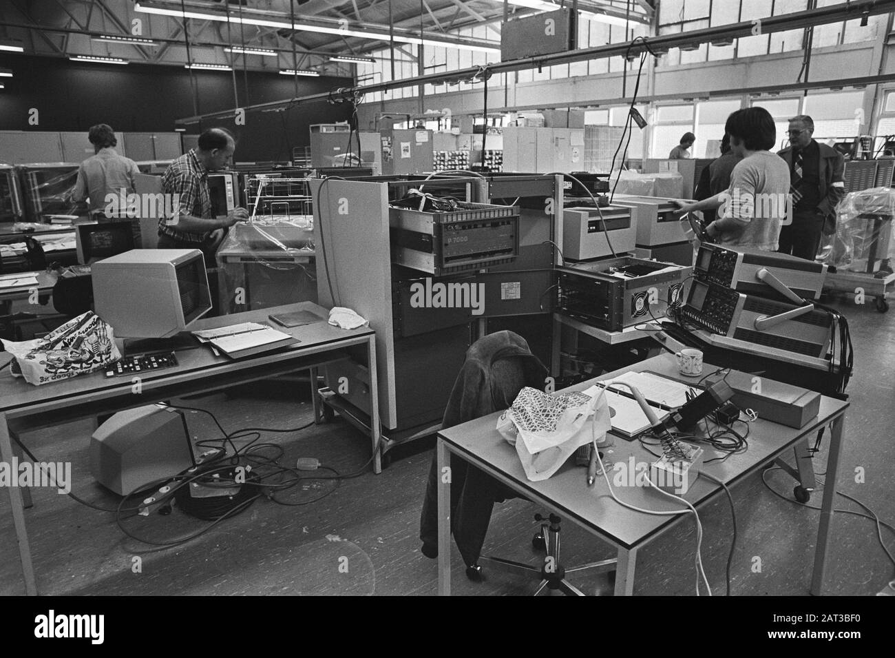 Philips Data Systems in The Hague with support from Unions by personnel occupied in connection with impending closure  The staff of the company manufacturing computer equipment works simply by Date: 27 October 1981 Location: The Hague, Zuid-Holland Keywords: companies, computers, staff members Institution name: Philips Data Stock Photo
