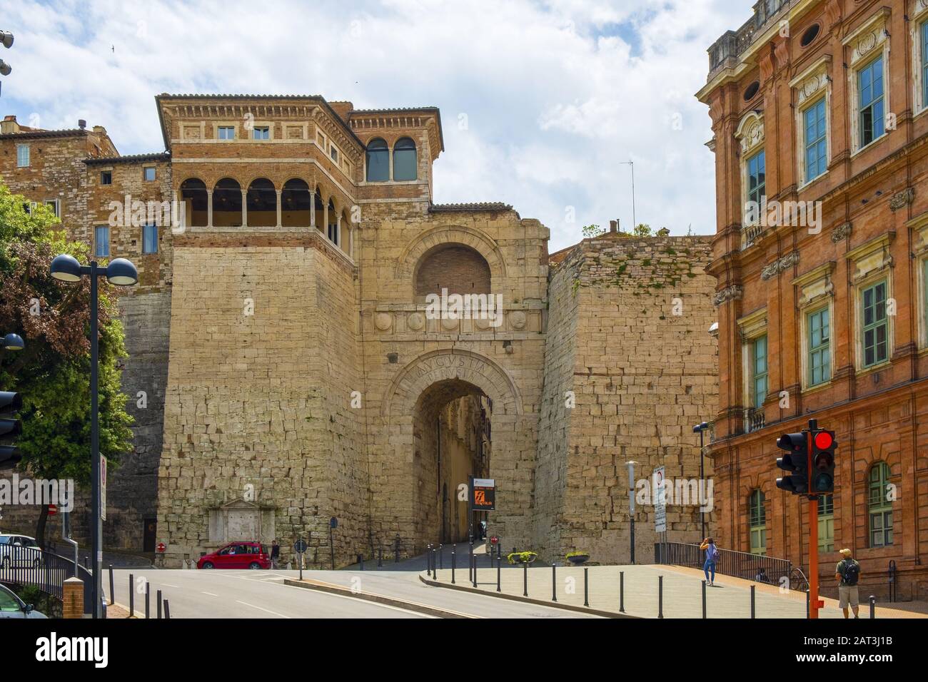 Etruscan Arch, Porta Augusta, Perugia, Umbria, Italy Stock Photo - Alamy