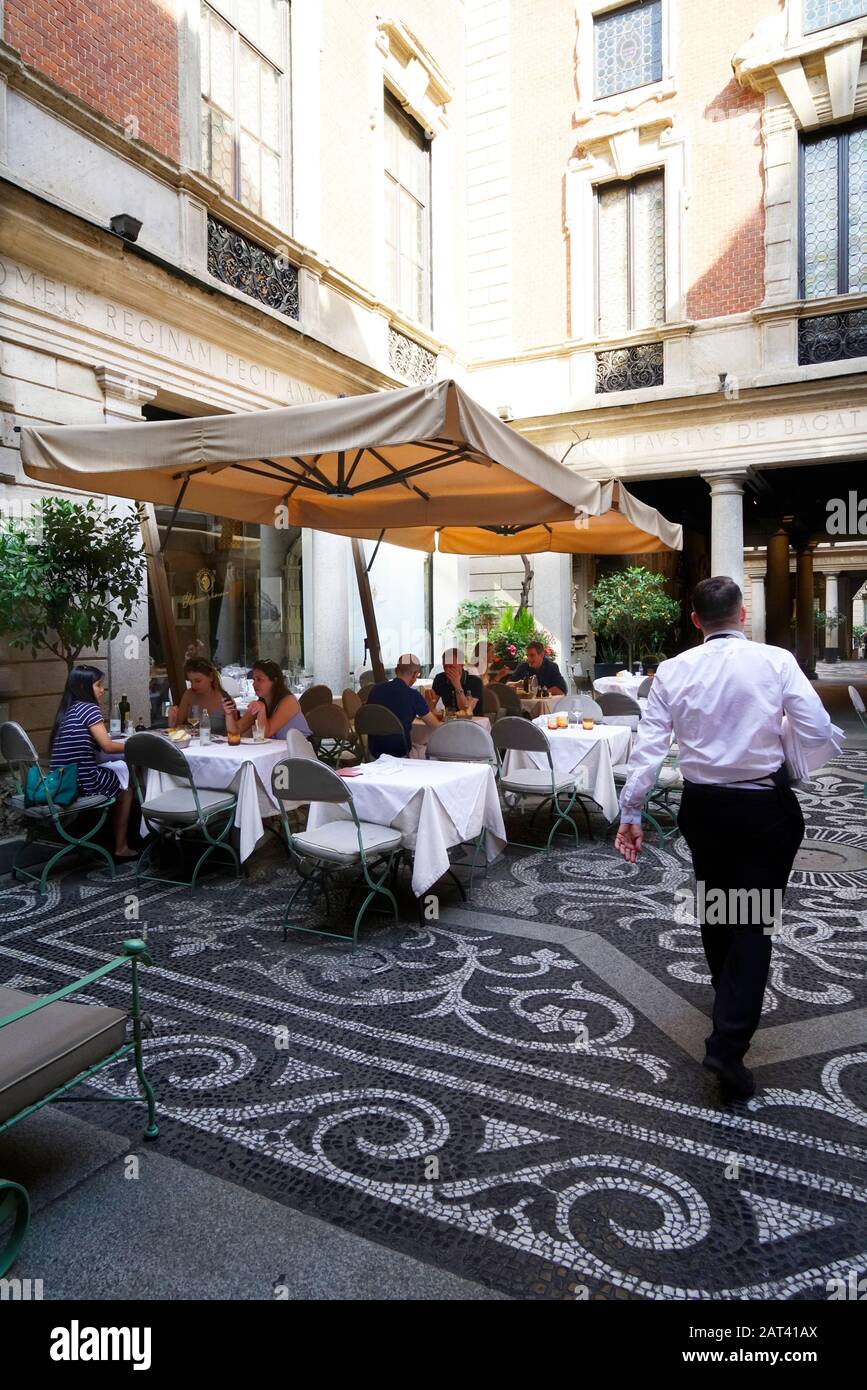 Ristorante Il Salumaio di Montenapoleone restaurant, Quadrilatero della moda, fashion square or Via Montenapoleone fashion district, Milan, Lombardy, Stock Photo