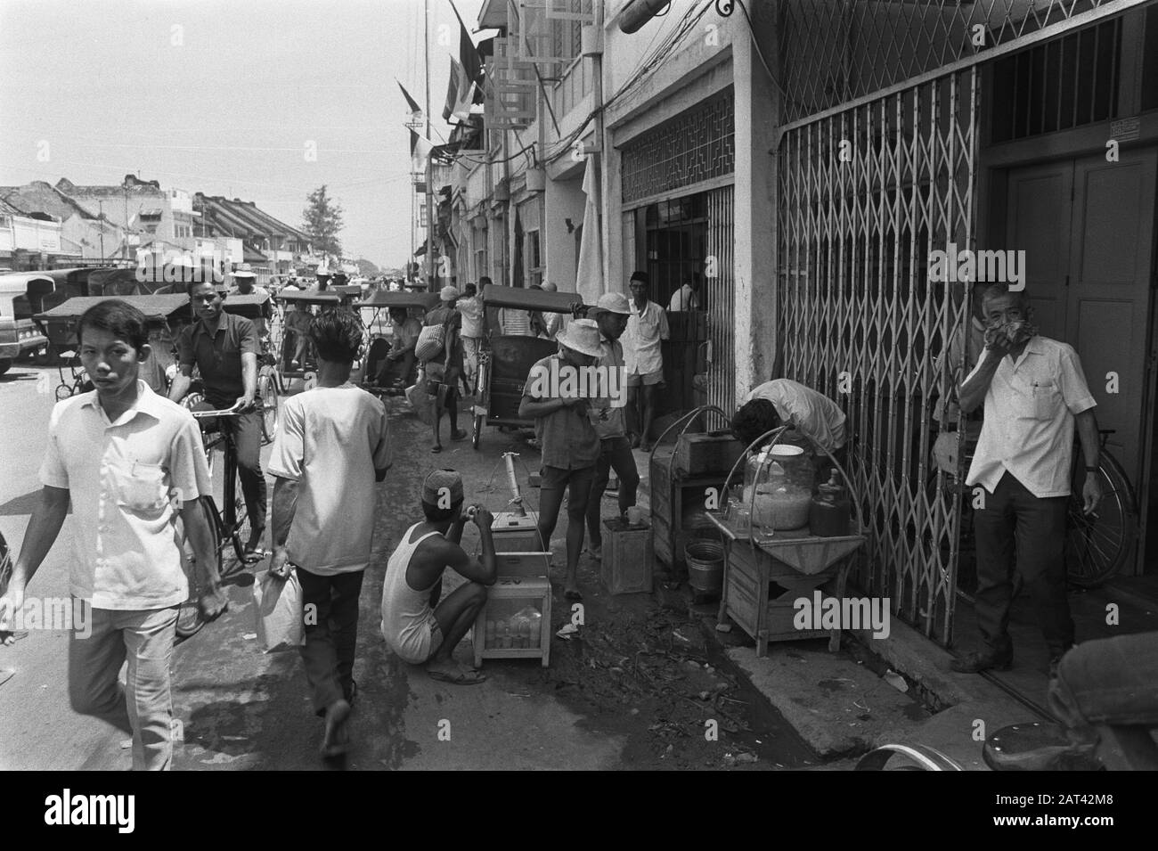 Indonesia, Djakarta, Chinese Quarter Date: 22 August 1971 Location: Indonesia, Indonesia, Jakarta Keywords: population Stock Photo