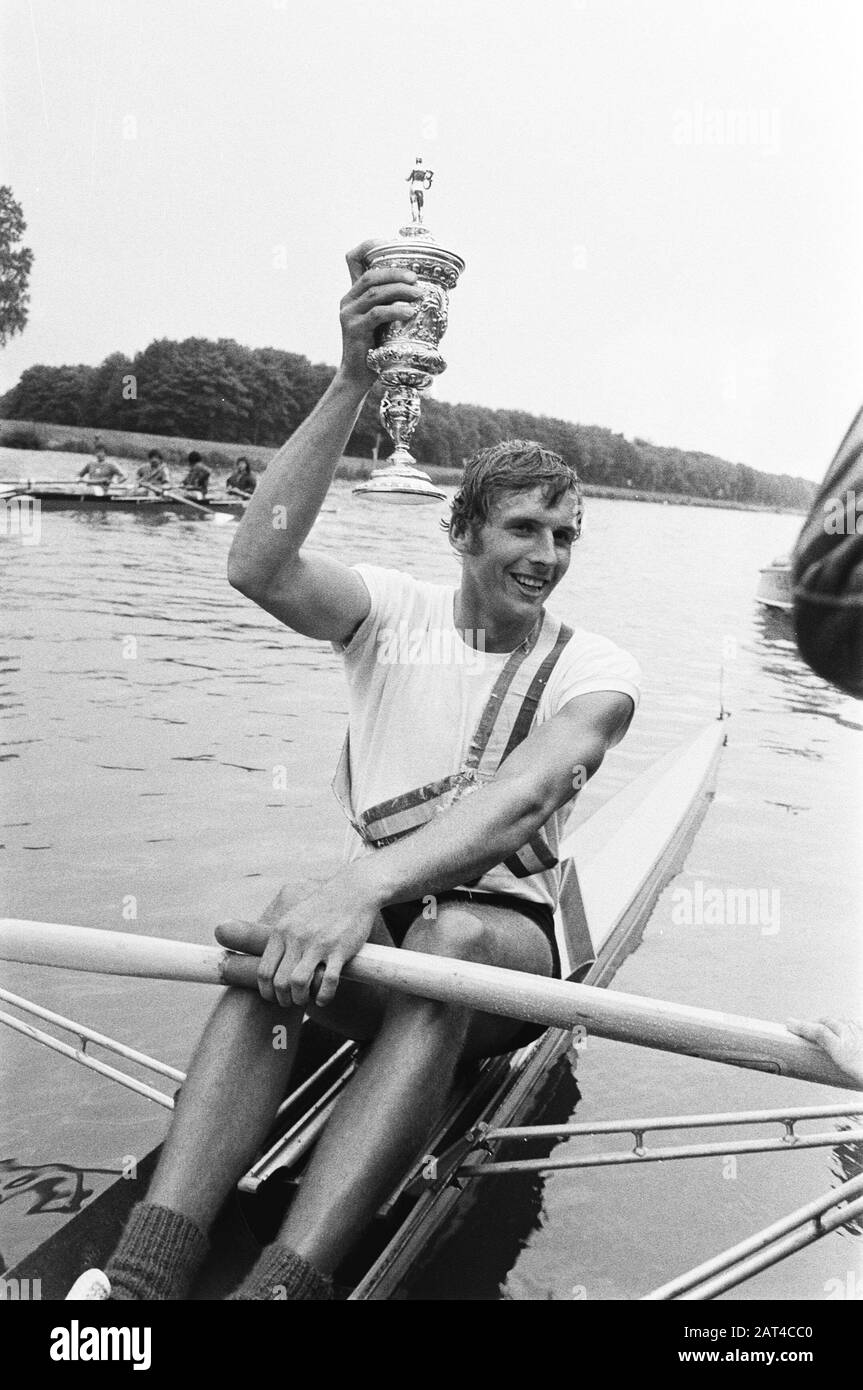 International Rowing competitions at the Bosbaan, Holland Cup 1979; winner R. Reiche, DDR National Mannschaft (East Germany) Date: 1 July 1979 Location: Amsterdam, Noord-Holland Keywords: rowing, sport, winners Personal name: Reiche, R. Stock Photo