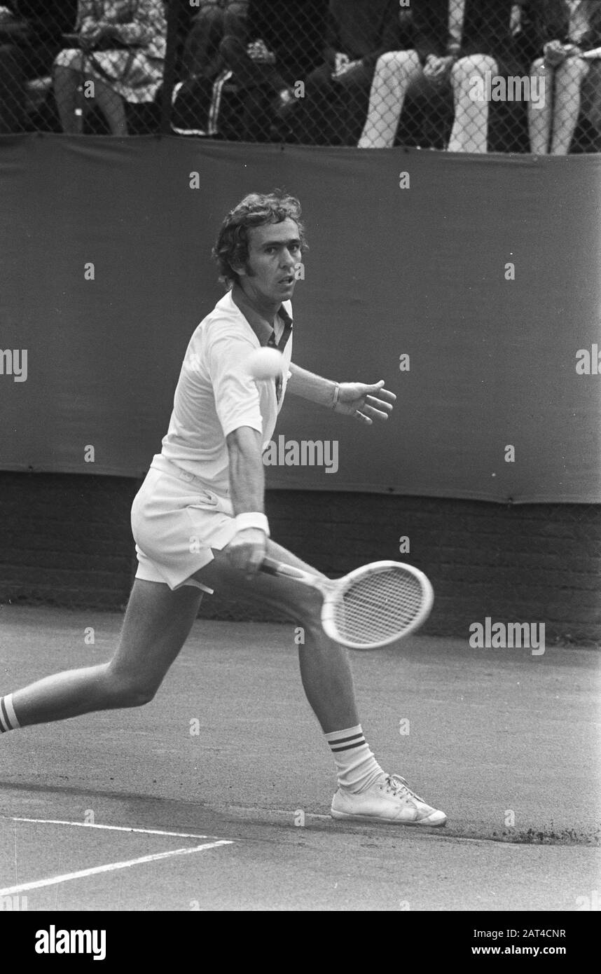 International Tennis Championships Milkhouse, the Australian G. Masters in action Date: July 20, 1973 Keywords: Championships, tennis Person name: G. Masters Institution name: Milkhouse ,'t Stock Photo