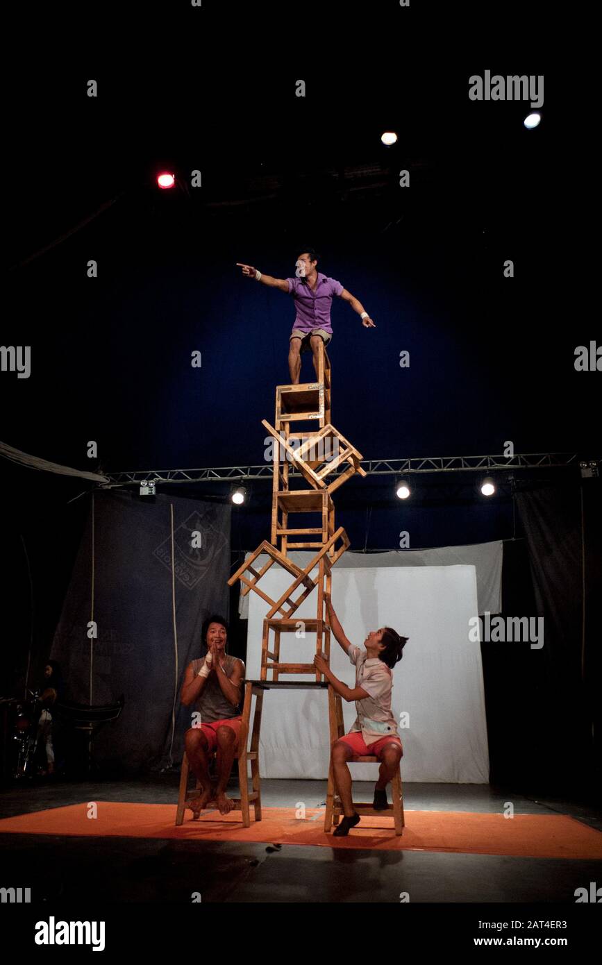 Battambang, Cambodia, Asia: a group of acrobats from the Phare Ponleu Selpak Circus during a performance in the evening show Stock Photo