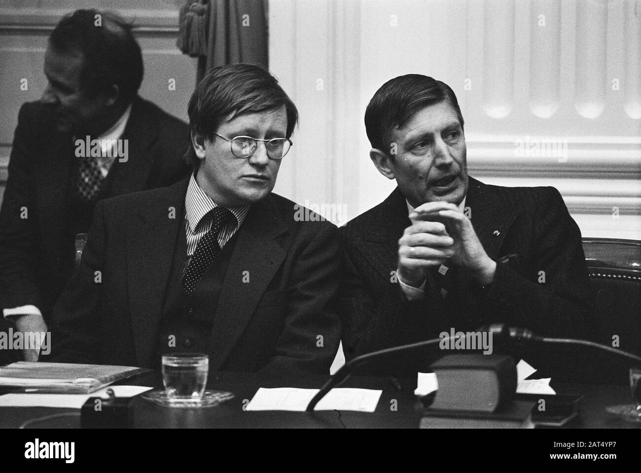 Chamber debate on government statement; Minister