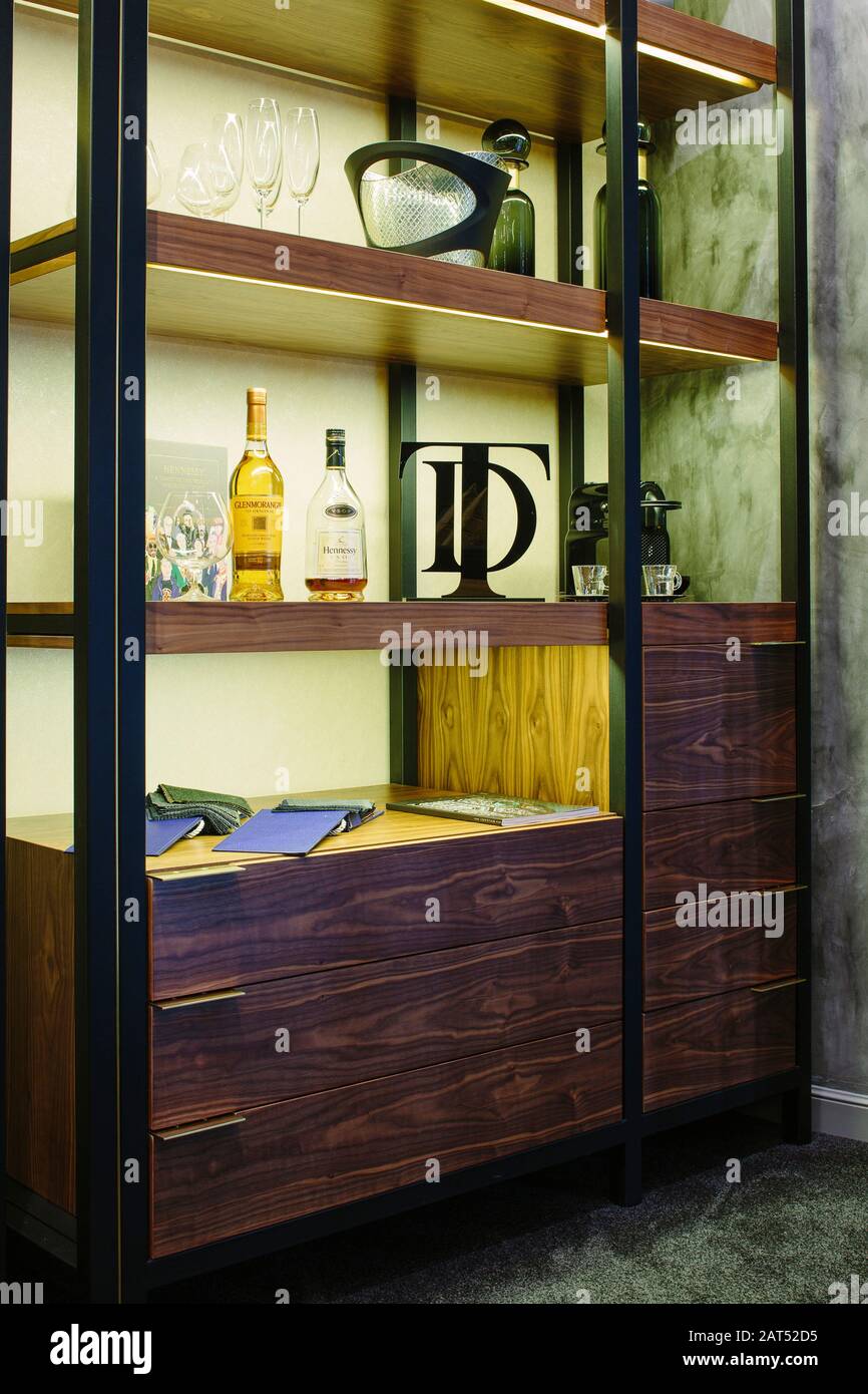 Custom designed Thaddeus Tailor, Johannesburg, South Africa. Architect REIS