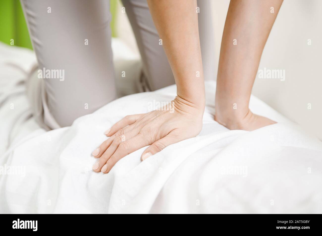 Closeup hand professional back massage beauty spa girl Stock Photo Alamy